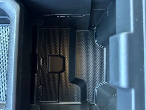 Used 2022 RAM 1500 Big Horn image 15