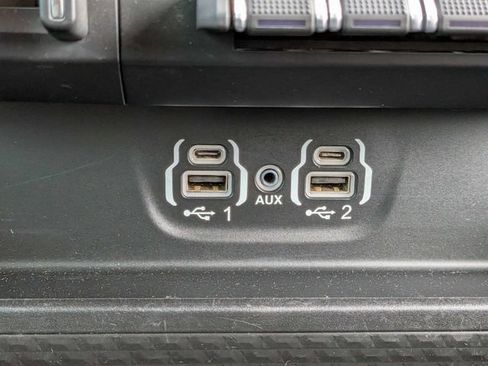 Used 2024 RAM 1500 Limited AWD/4WD image 26