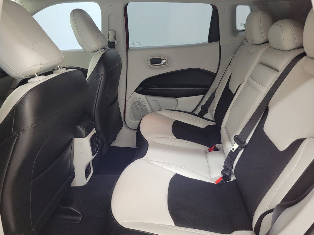 Used 2019 Jeep Compass Latitude w/ Popular Equipment Group FWD image 18