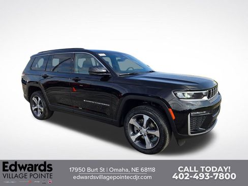 New 2026 Jeep Grand Cherokee L Limited AWD/4WD image 1