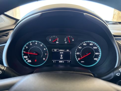 Used 2025 Chevrolet Malibu LT FWD image 24