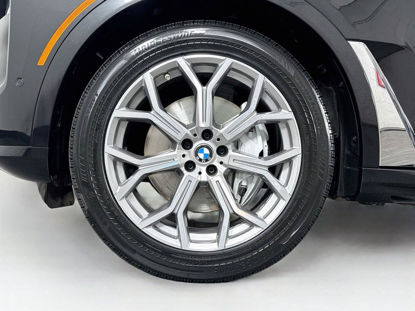 Used 2023 BMW X7 xDrive40i w/ Premium Package AWD/4WD image 49