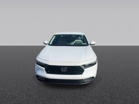 Used 2023 Honda Accord LX image 4