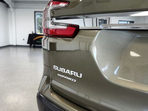 Used 2024 Subaru Ascent Premium w/ Convenience Package AWD/4WD image 29