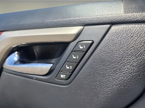 Used 2018 Lexus RX 350 AWD w/ Premium Package image 17