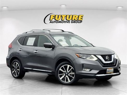 Used 2019 Nissan Rogue SL w/ Premium Package image 1