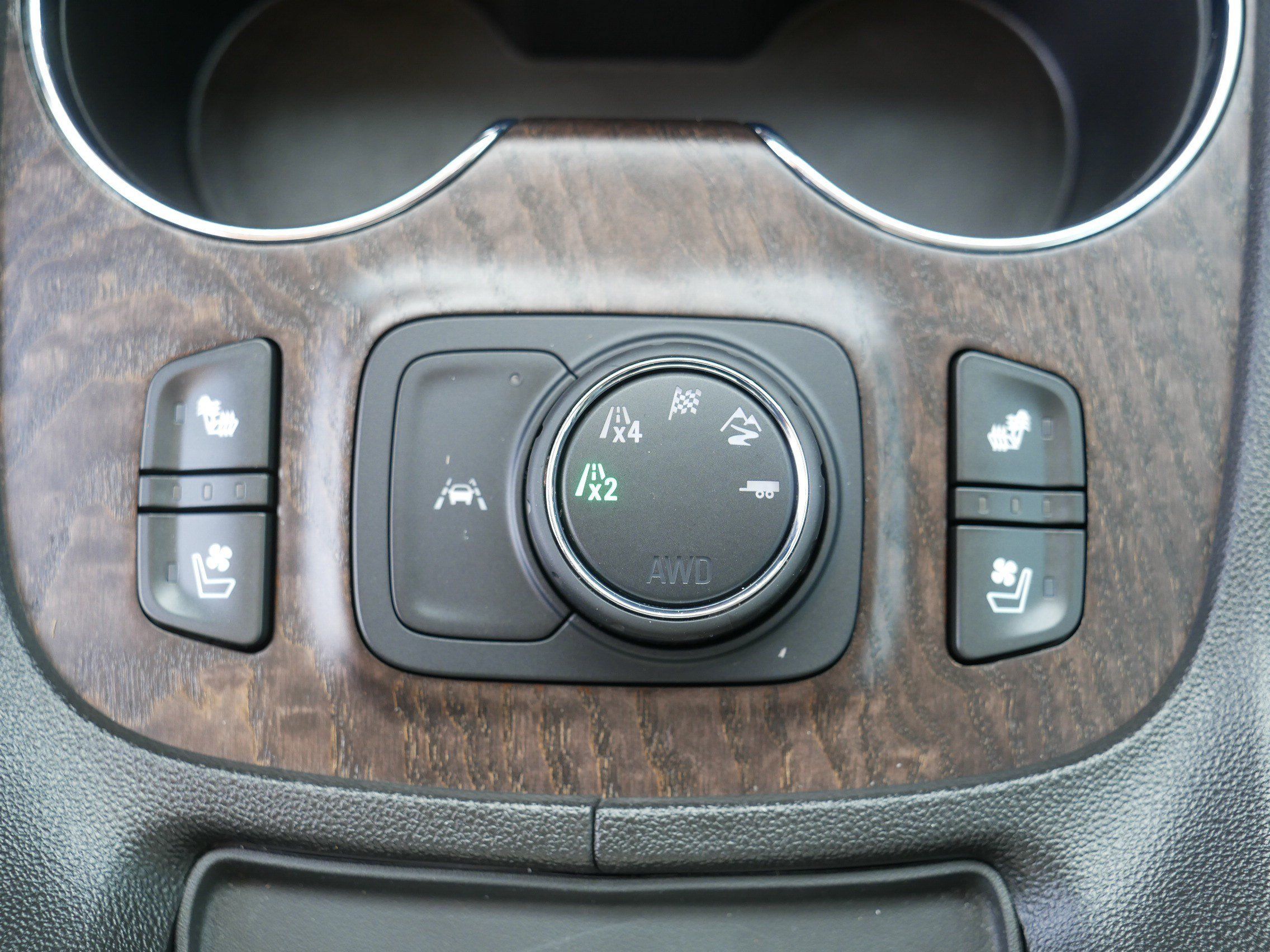 Used 2022 GMC Acadia Denali w/ Trailering Package AWD/4WD image 31