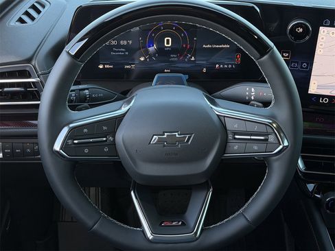 New 2026 Chevrolet Traverse Z71 w/ Enhanced Driving Package image 12