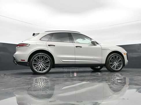 New 2026 Porsche Macan AWD/4WD image 41