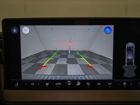 New 2025 Ford Maverick XLT w/ XLT Luxury Package image 16