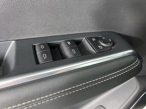 Certified 2025 GMC Acadia Elevation image 23