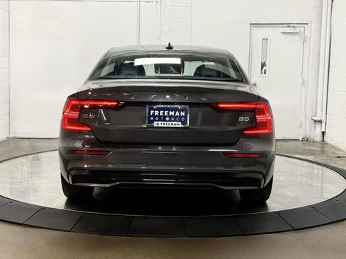 Used 2024 Volvo S60 B5 Core FWD image 5