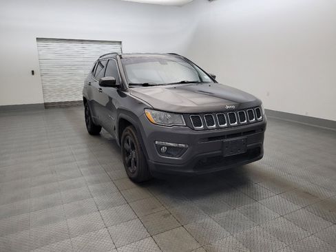 Used 2017 Jeep Compass Latitude w/ Popular Equipment Group AWD/4WD image 13