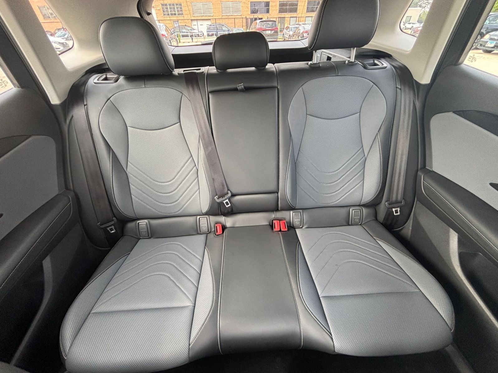 Used 2026 Volkswagen Tiguan SE AWD/4WD image 39