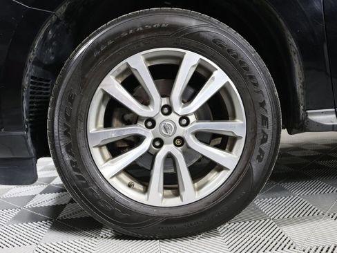 Used 2014 Nissan Pathfinder SL image 9