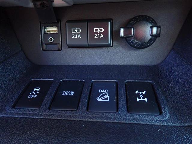 Certified 2019 Toyota Highlander XLE AWD/4WD image 21