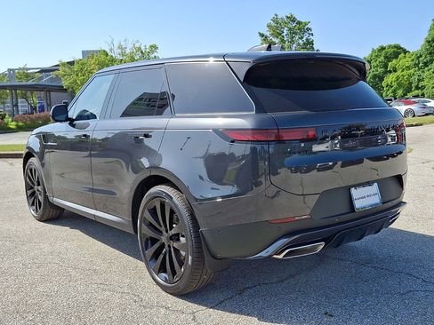 New 2026 Land Rover Range Rover Sport SE AWD/4WD image 16
