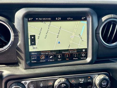Used 2021 Jeep Wrangler Unlimited Sahara w/ Cold Weather Group AWD/4WD image 14