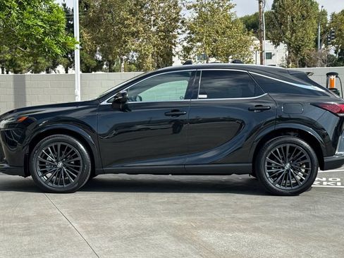 Used 2025 Lexus RX 350h w/ Convenience Package AWD/4WD image 9