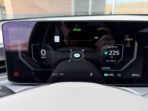 Used 2026 Kia EV9 Wind image 17