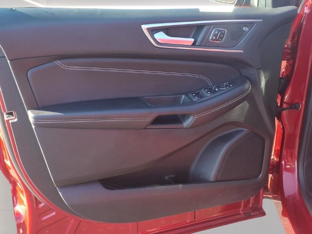 Used 2023 Ford Edge Titanium AWD/4WD image 8