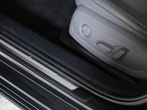 Certified 2022 Audi A4 2.0T Premium w/ Convenience Package image 19