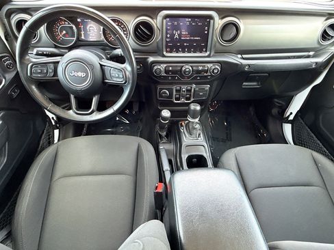 Used 2022 Jeep Gladiator Sport AWD/4WD image 14