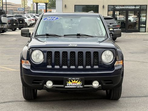 Used 2014 Jeep Patriot Limited w/ Sun/Sound Group AWD/4WD image 2
