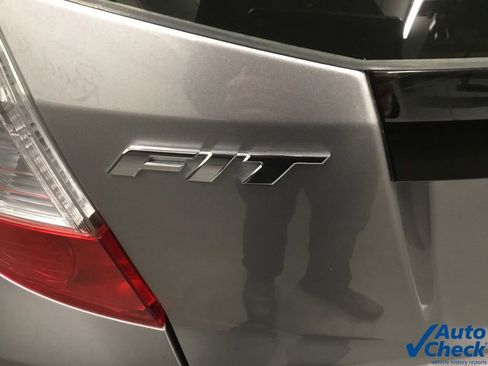 Used 2010 Honda Fit image 13