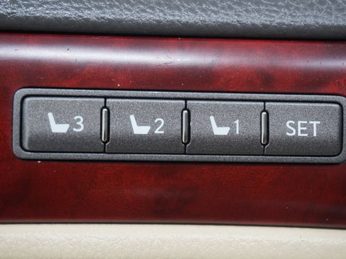 Used 2012 Lexus LS 460 w/ Luxury Value Edition RWD image 16