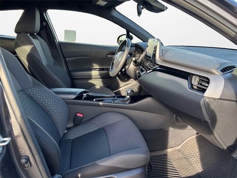 Used 2021 Toyota C-HR Nightshade image 15