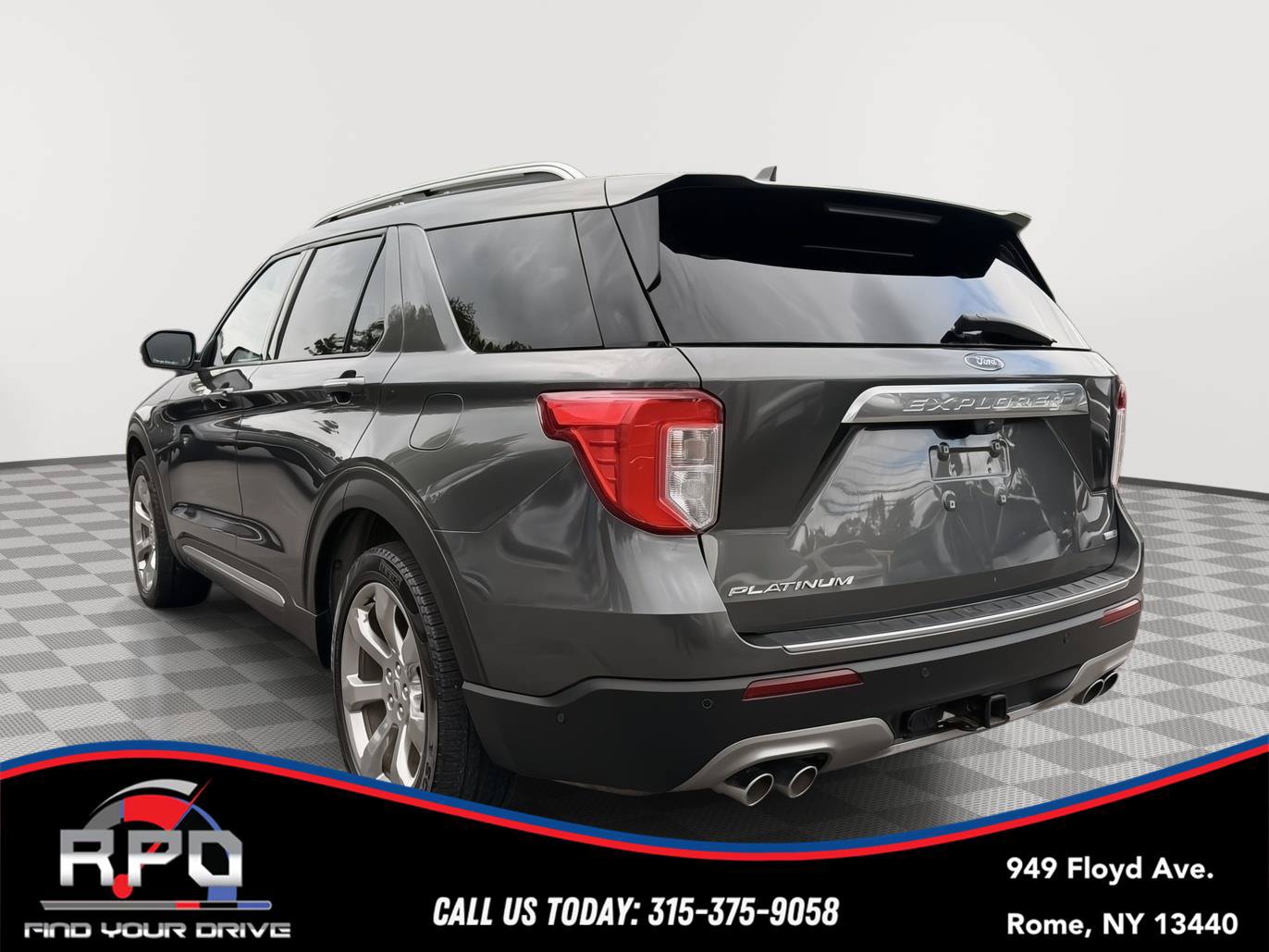 Used 2020 Ford Explorer Platinum w/ Premium Technology Package AWD/4WD image 3