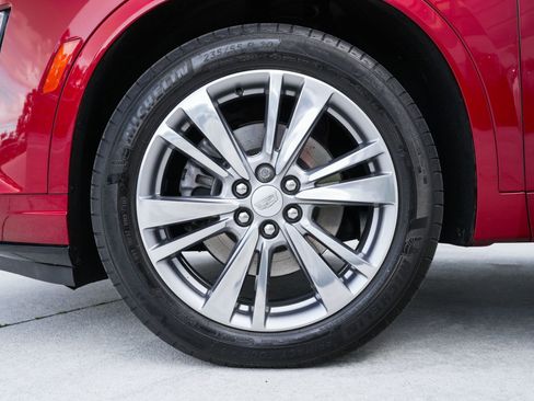 Used 2024 Cadillac XT6 Premium Luxury w/ LPO, Floor Liner Package AWD/4WD image 30