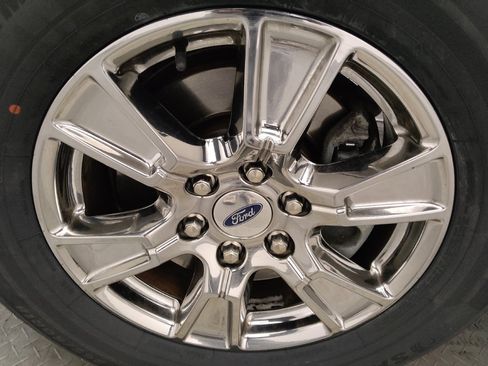 Used 2017 Ford F150 XLT w/ Equipment Group 302A Luxury image 31