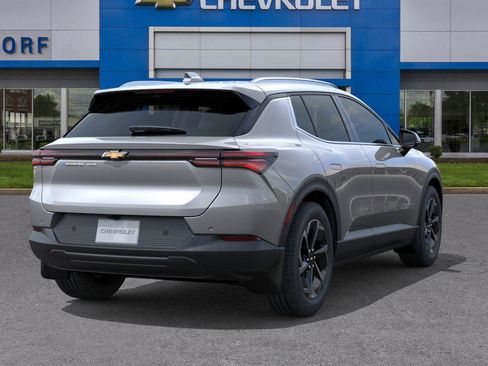 New 2026 Chevrolet Equinox EV LT image 5