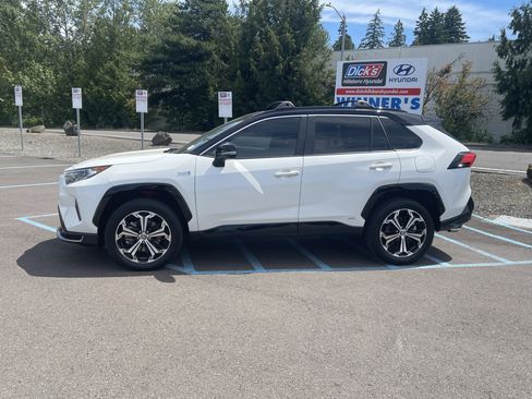 Used 2021 Toyota RAV4 XSE w/ Weather Package AWD/4WD image 2
