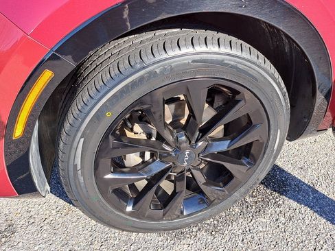 Used 2022 Kia Sorento SX image 33