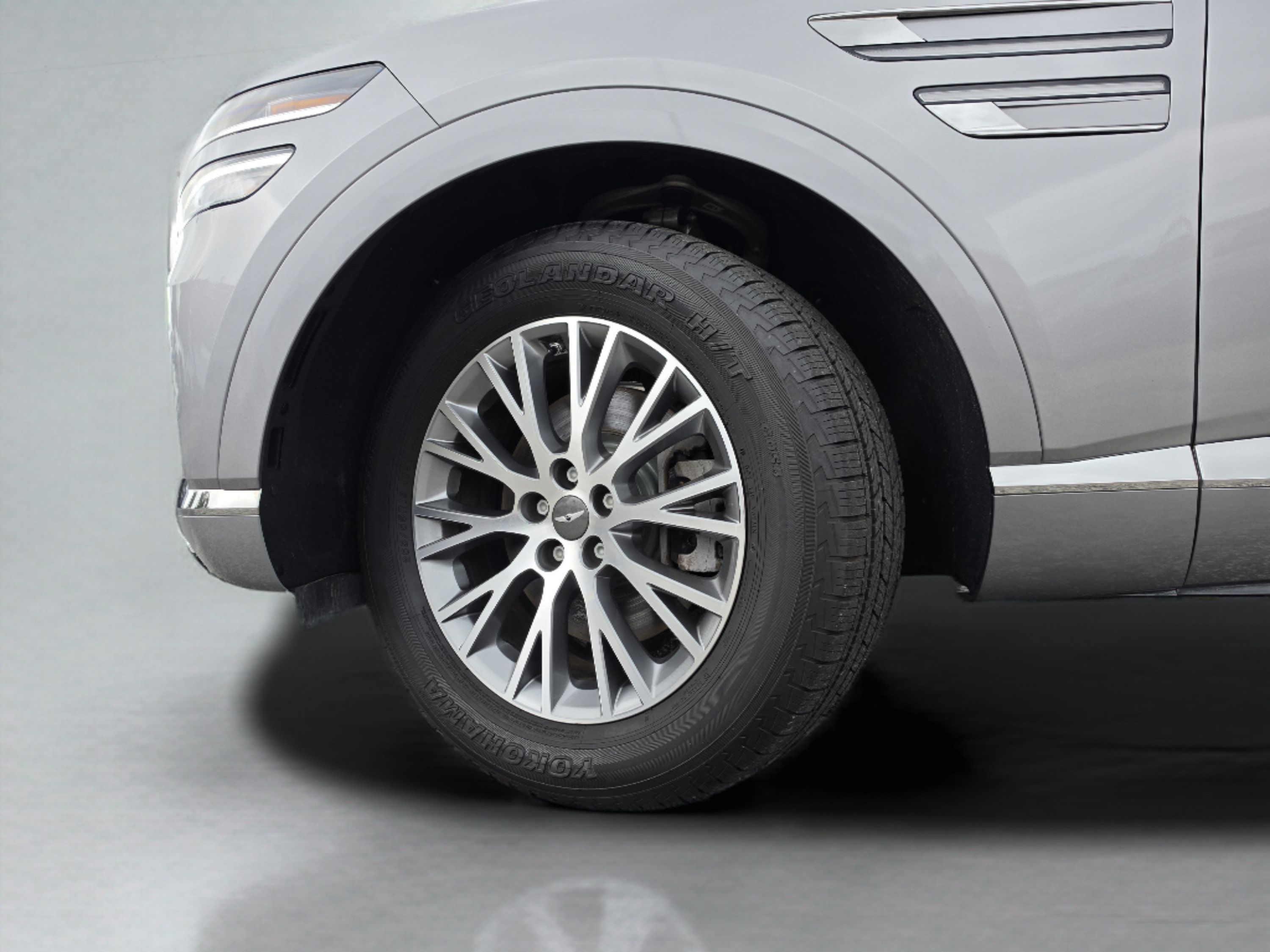 Used 2024 Genesis GV80 2.5T AWD/4WD image 39