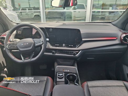 Certified 2025 Chevrolet Equinox RS w/ Convenience Package III AWD/4WD image 9