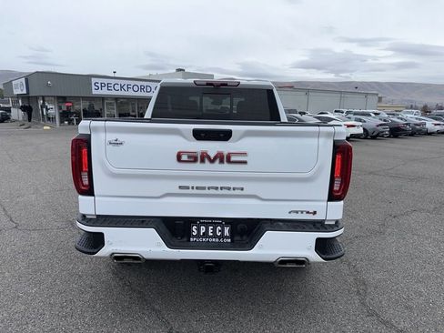 Used 2023 GMC Sierra 1500 AT4 w/ Technology Package image 4