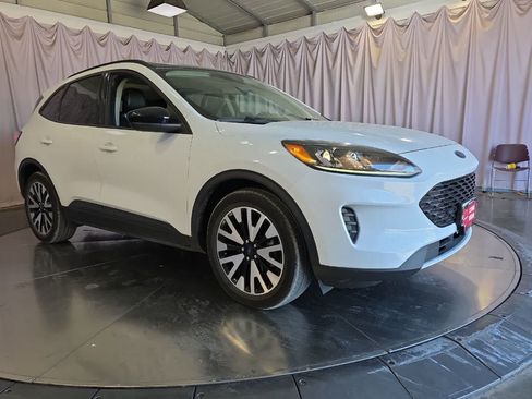 Used 2020 Ford Escape SE Sport AWD/4WD image 10