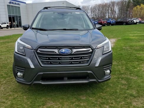 Certified 2023 Subaru Forester Limited image 2