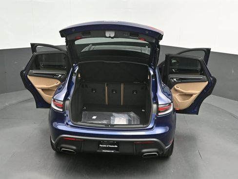 New 2026 Porsche Macan AWD/4WD image 43