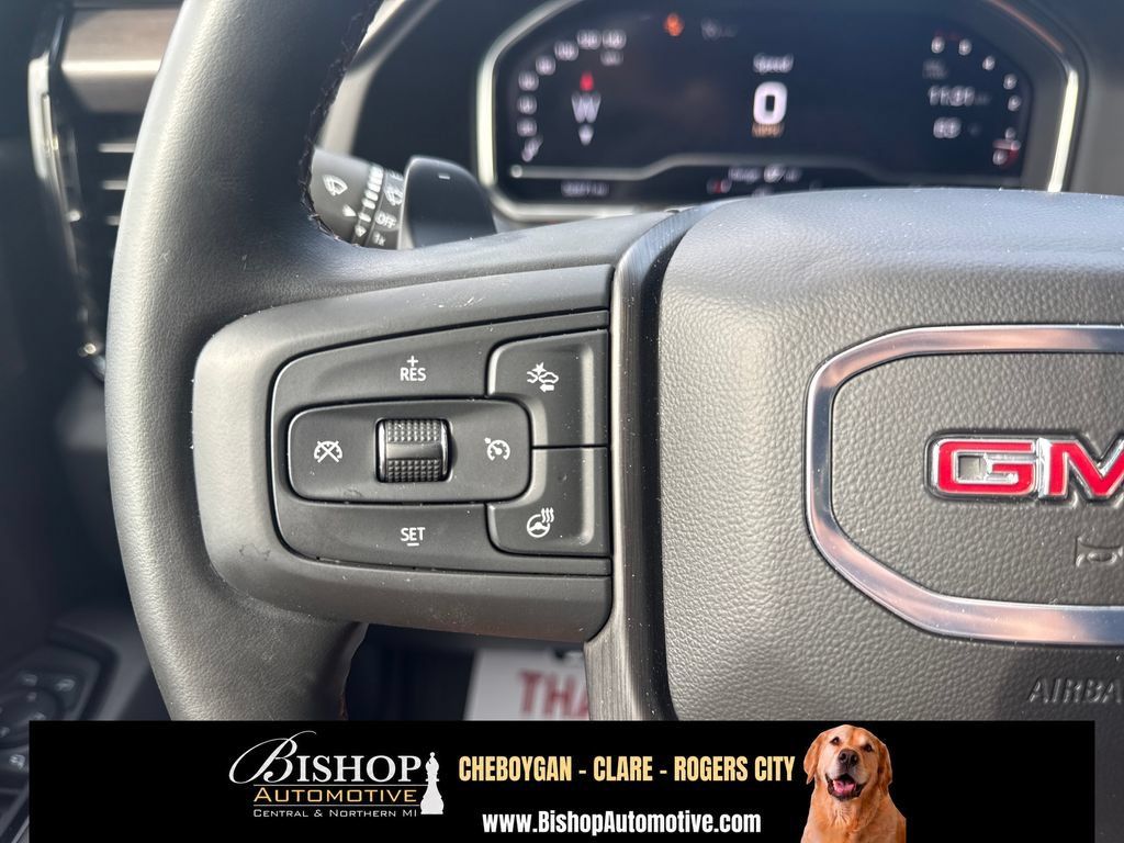 Used 2025 GMC Sierra 1500 AT4 w/ AT4 Premium Package AWD/4WD image 28