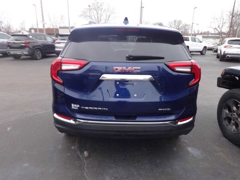 Used 2023 GMC Terrain SLT image 6
