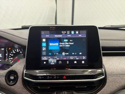 Used 2022 Jeep Compass Latitude FWD image 26
