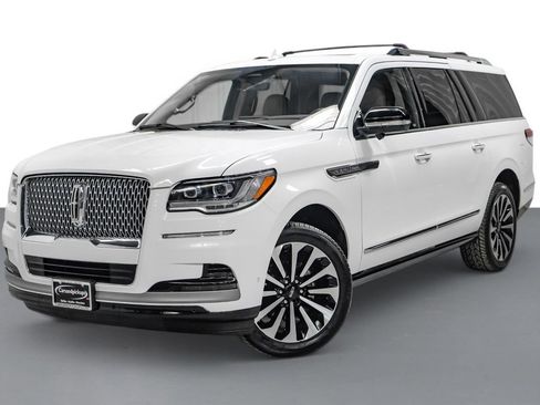 Used 2022 Lincoln Navigator L Reserve AWD/4WD image 4