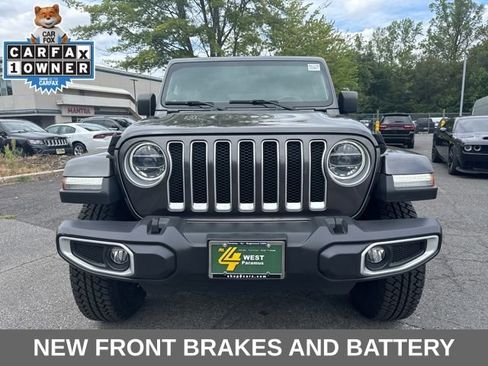 Used 2021 Jeep Wrangler Unlimited Sahara image 2