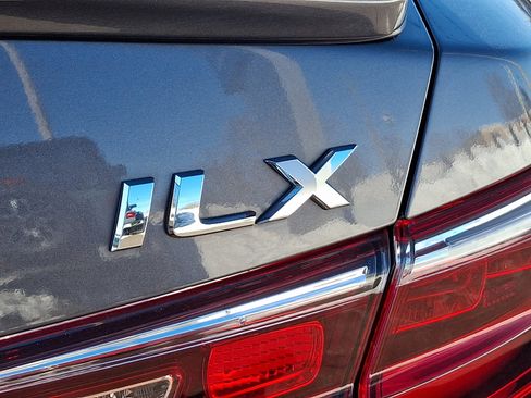 Used 2018 Acura ILX Special Edition image 30