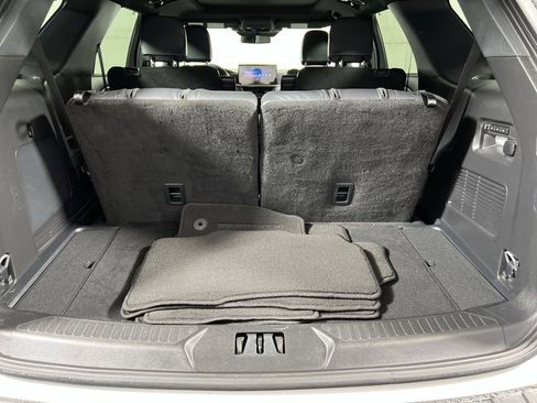 Used 2025 Ford Explorer ST image 26